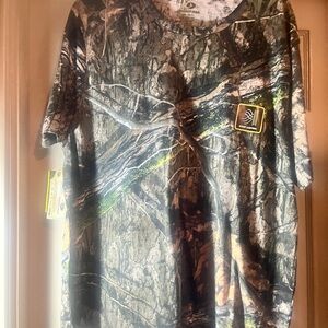 Men's Camo Short Sleeve Tee pack of 4 different styles.